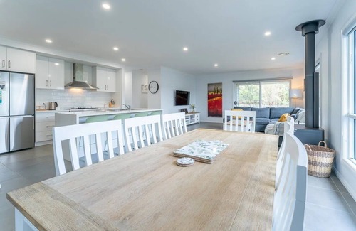 Porepunkah House | Tewksbury Haven *with wi-fi*