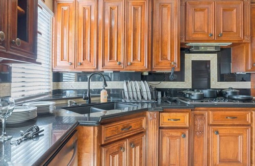 Spring Branch East House | Texas Big + Pool + Hottub + Bar + 8 bedroom+ Ping Pong + Mother-in-Law Suite