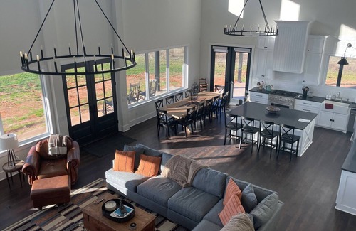 Gober Other | Texas Farmhouse/Ranch on 150 Acres - NEW CONSTRUCTION - Sleeps 18
