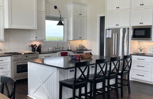 Gober Other | Texas Farmhouse/Ranch on 150 Acres - NEW CONSTRUCTION - Sleeps 18