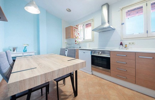 Old Town Apartment | TH113-Attic-La-Nau with Sea Views and Terrace in Tarragona
