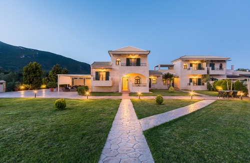Dafnata House | Thalassa - A paradise. Luxury 2 Bedrooms House (Sleeps 4) With Pool In Corfu