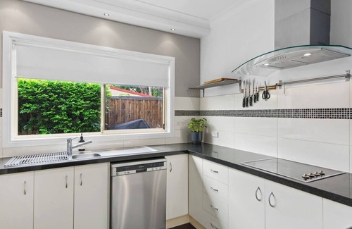 East Corrimal House | Thalassa Escape Coastal Living with Balinese Patio