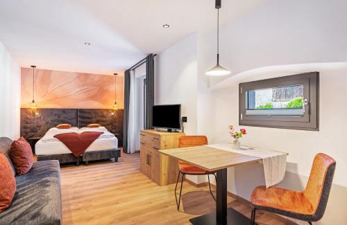Terlano Apartment | Thanhammer Apt Porphyr