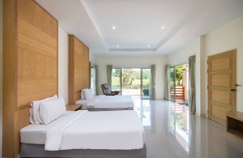 Ban Na Hotel | Thara Cholapruek Resort