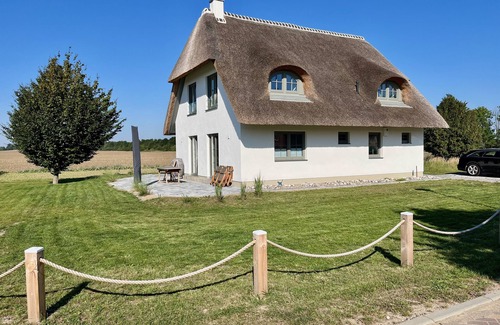 Poseritz House | Thatched roof house on Rügen