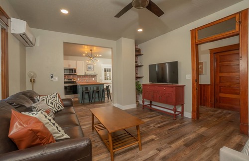 Fruita Apartment | The 18 Road, Downtown Digs! Free In Unit Bike Storage! Fast WiFi