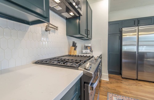 Celina House | The 1913 - The BoHo Chic 4 Bed/2 Bath home in Downtown Celina