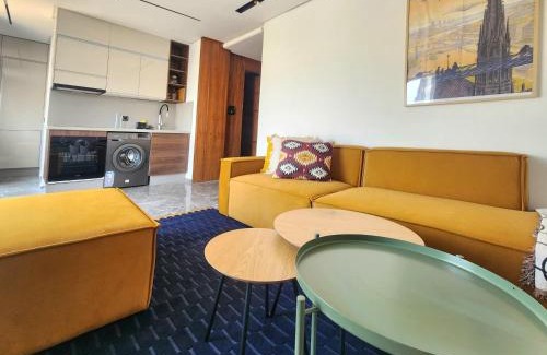 RACINE EXTENSION Apartment | The 28 Triangle d'Or by IB Signature - Stylish two-Bedroom flat - Wifi, Self Check-in, Day and Night Security, Terrace, Swimming pool, free parking close to all facilities