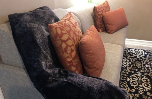 Gibson House | The 2nd LoLin - Quiet Living - Rest Your Head Here