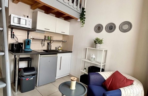 Vaise Apartment | The 9th Spot - Lyon Valmy Wifi & Access to Vieux Lyon