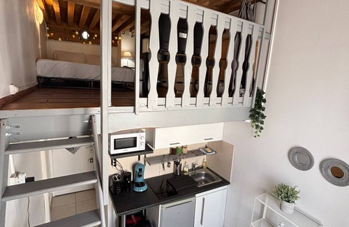 Vaise Apartment | The 9th Spot - Lyon Valmy Wifi & Access to Vieux Lyon