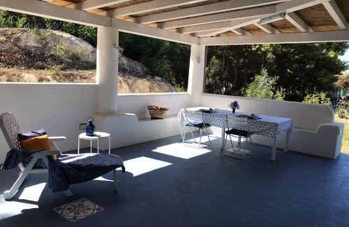 Vulcanello House | THE ABODE OF THE CAPER -LA DIMORA DEL CAPPERO