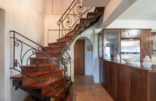 Gaitanion House | The accommodation is suitable for families and friends