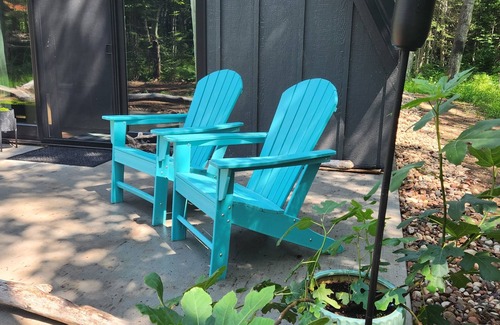 Bayfield Cabin | The Acorn of Little Sand BaynSecluded, Wooded, and Dog Friendly!