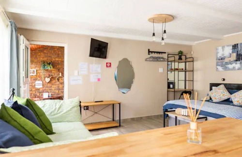 Boksburg Apartment | The Adler Studio Apartment