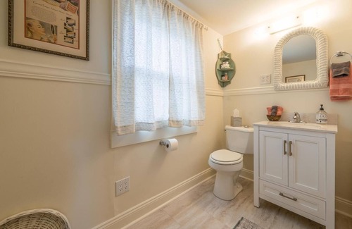 German Village House | The Aerie Suite - Two-Bed in German Village