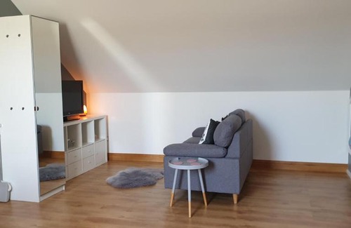 Rathlee House | The Alcove