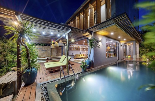Cam Thanh Villa | The An Retreat 7BRs w/Pool & Rice Field