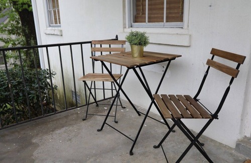 Oxford House | The Ann, 2BR Oxford Stay by Velvet Ditch Villas