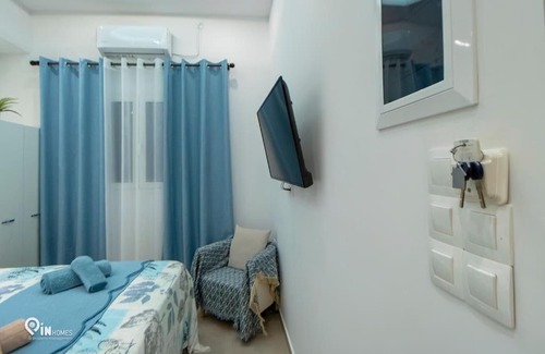 Aigaleo Apartment | 'The Aqua'House Project In Athens