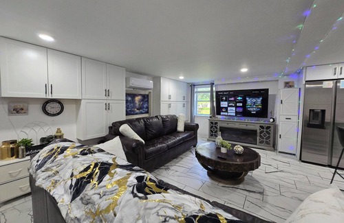 Winston - Salem House | The Ardmore Executive Suite