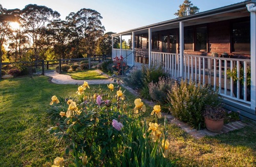Bilpin Cottage | The Artists Retreat - A serene location for relaxation and regeneration.