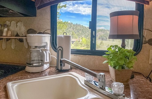 Lake George House | The Aspen Glen - Memories are made here!