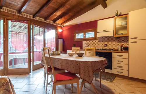Isolabona Apartment | The attic from the fountain