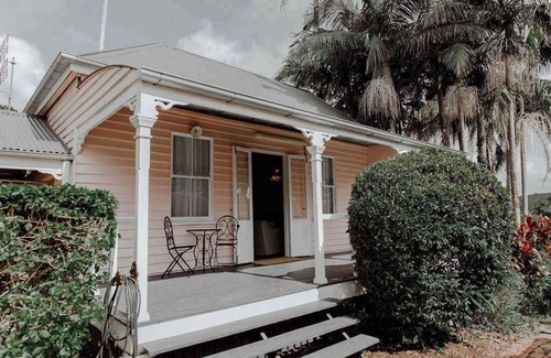 Montville Cottage | The Postman's Cottage - Hinterland Luxury