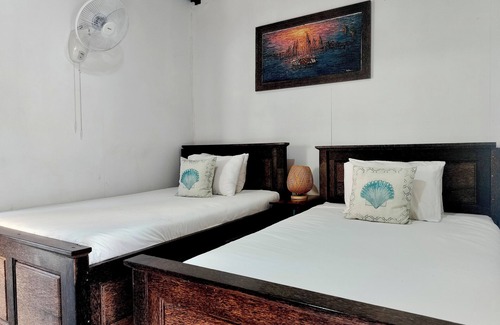 Koh Rong Sanloem House | The Azure - M'Pai Bay