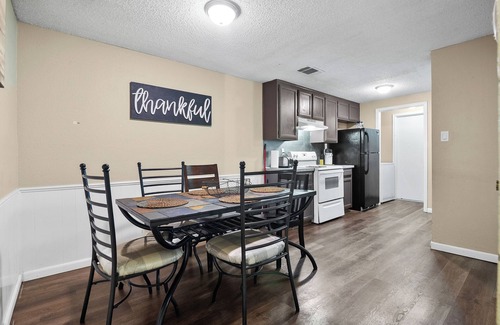 Broken Arrow House | The Backyard of Broken Arrow!