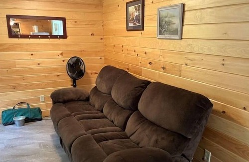 Ouaquaga Cabin | The Bald Eagles Nest riverside cabin