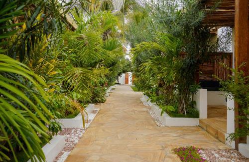 Dongwe Hotel | The Bali Resort Zanzibar