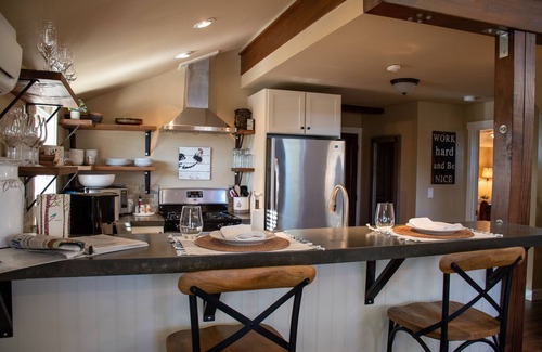 Walla Walla House | The Barn on Braden, Classic Splendor on the South Side