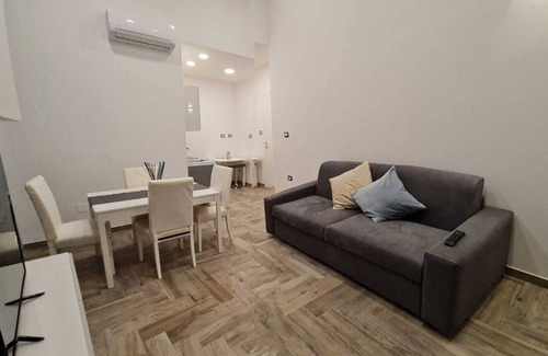 Messina Apartment | THE BARN ON THE STRAIT LOVELY TWO-ROOM APARTMENT CODE CIR 19083048C210615
