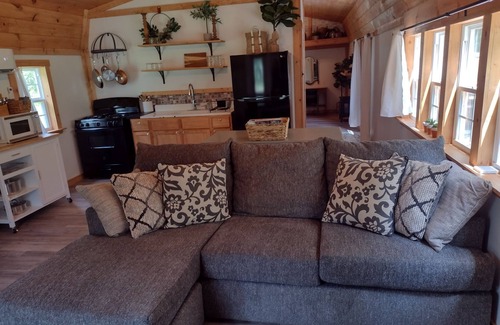 McArthur Cabin | The Barn Owl near Hocking Hills and Lake Hope