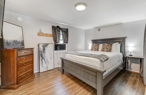 Colorado Springs Apartment | The Barracks Forest Escape Dog Friendly BBQ