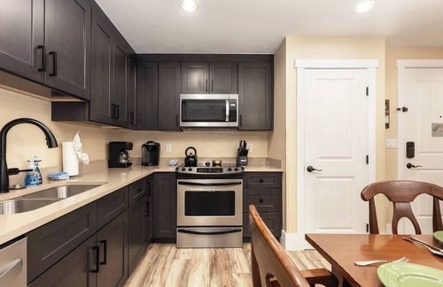 Silvercreek Condo | The Base Camp - Lux 2bd/2ba Base Camp One Condo w/views of the slope