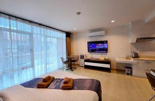 Ban Bang Saen Apartment | The Beach Bangsaen Condo 327-23