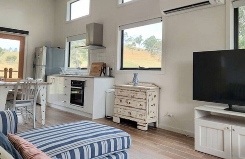 Surveyors Bay House | The Beach Box at Big Roaring Beach Tasmania