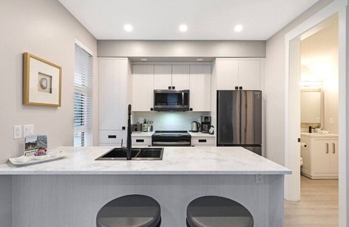Regional District of Nanaimo House | The Beach House - Duplex with Pool in Sunny Parksville at Rathtrevor beach