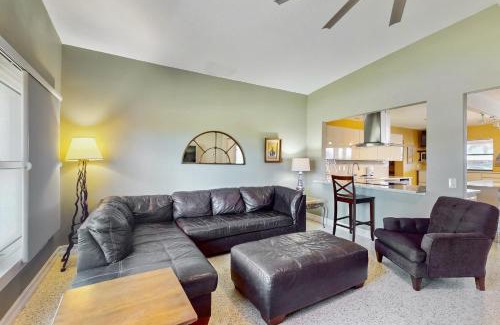 Venetian Way House | The Beach Nest
