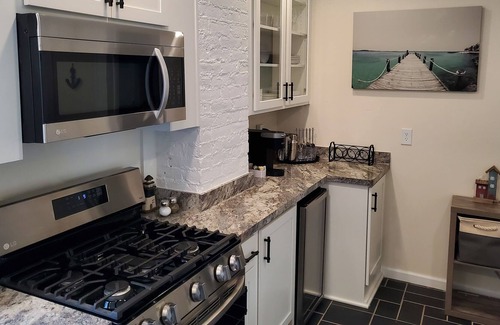 Racine House | The Beach Villa Lower at Michigan Blvd.