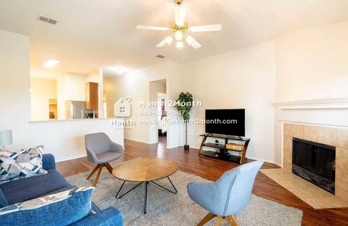 Denton House | The Beacon on Beatriz #41174