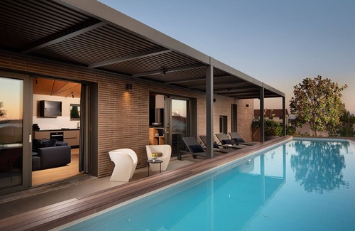Fazana Villa | The beautiful designer villa Casa Arbor Blanco with Infinity pool and sea view