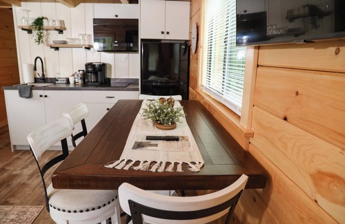 Mingoville Cabin | The Bellefonte Campground presents: Tiny Home | 1 Bedroom with HOT TUB