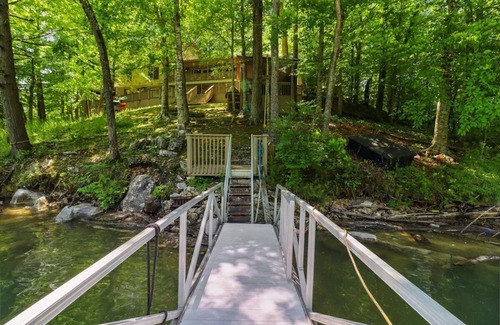Jacksboro House | The Bend at Big Creek (Jacksboro, TN)
