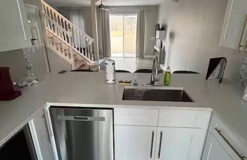 Cumbrian Lakes House | The Best New TownHome in Kissimmee. Minutes away from the Parks!