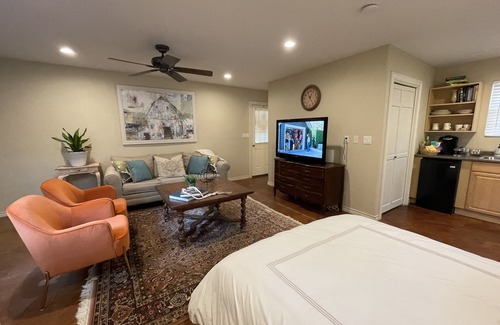 Austin House | ⭐️ ⭐️ The Best of Both Worlds—Great Location for Austin & Hill Country ⭐️ ⭐️